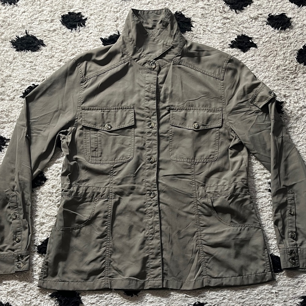 Magellan’s size medium Khaki Military green Jacket